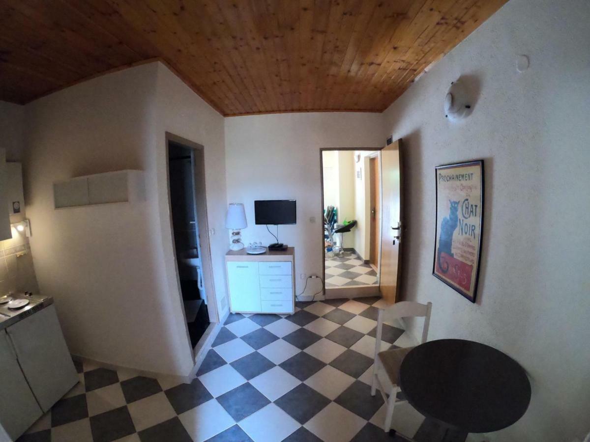 Apartments Bianki สลาโน ภายนอก รูปภาพ